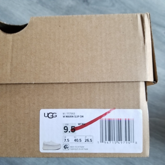 UGG Marin Slip-on Sneakers - Picture 9 of 9